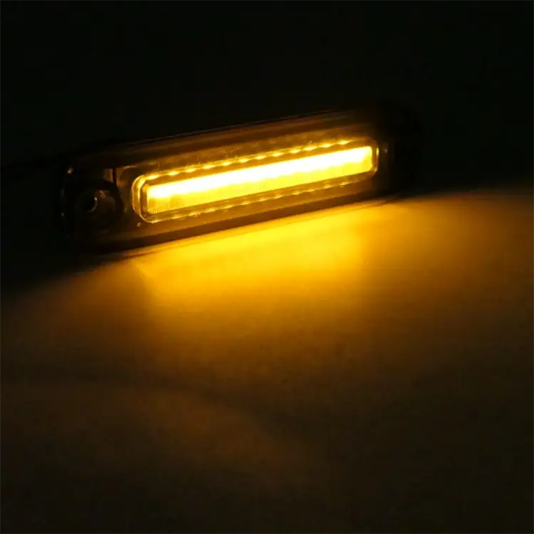 L'aggiornamento alle luci di posizione laterali a LED può migliorare l'estetica e il valore di rivendita della tua auto